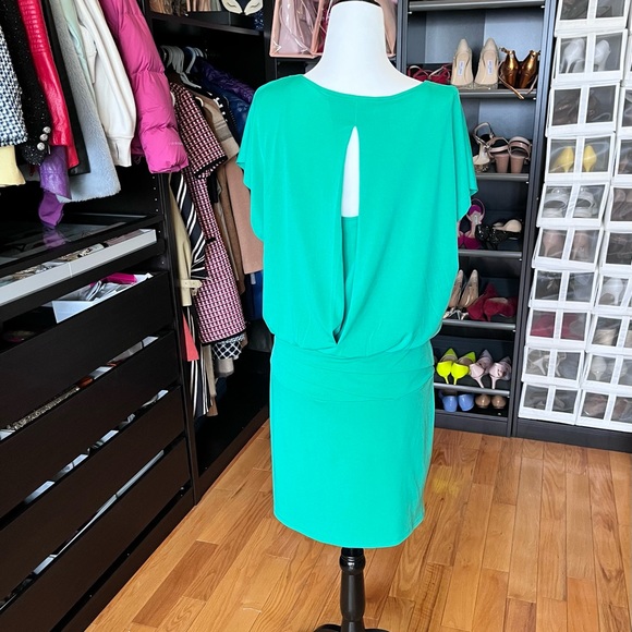 Studioi dress - Picture 3 of 6